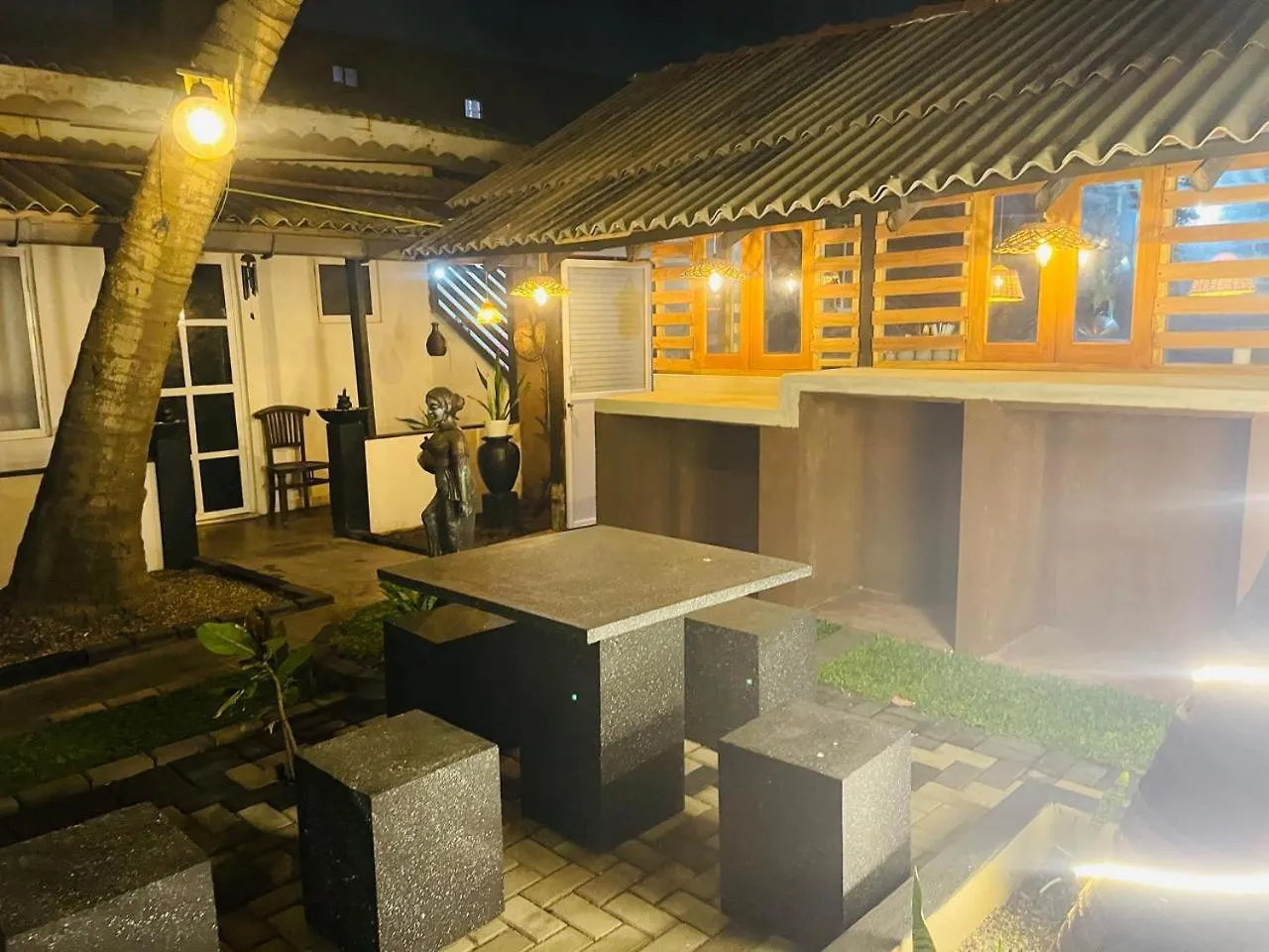 Winston Sea Front Villa Негомбо Гостевой дом